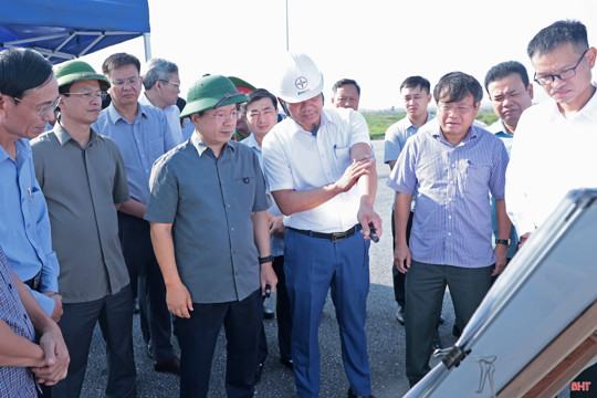 Bí thư Tỉnh ủy Hà Tĩnh kiểm tra tiến độ các dự án trọng điểm