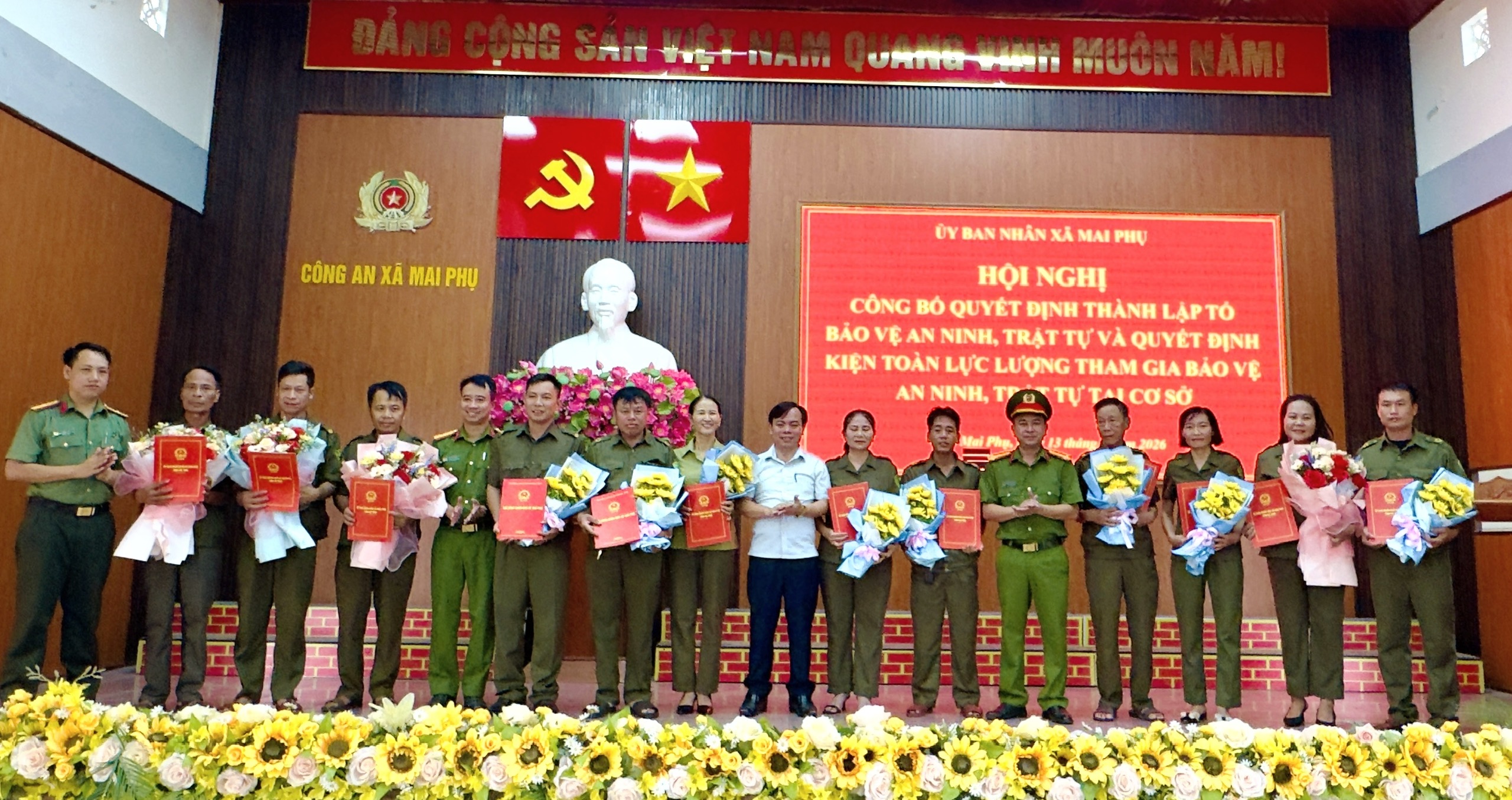 Mai Phụ kiện toàn 12 Tổ bảo vệ an ninh, trật tự – Phát huy vai trò "cánh tay nối dài" tại cơ sở