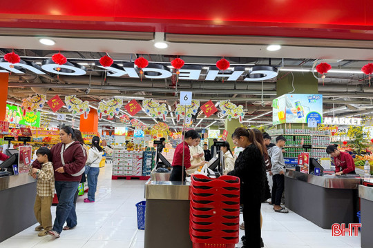 Hệ thống bán lẻ khởi động các chính sách mới từ đầu năm