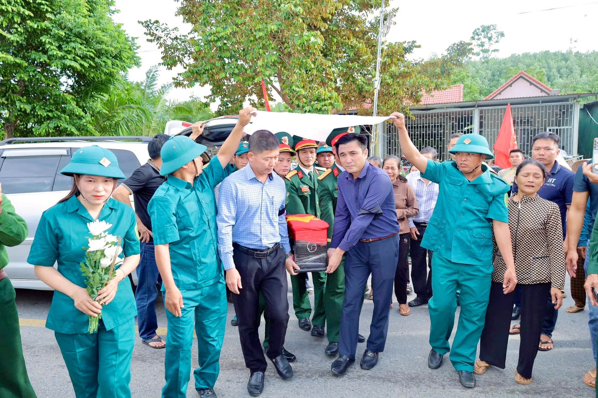 Xã Sơn Tây đón nhận, an táng hài cốt liệt sĩ Nguyễn Trọng Thắng