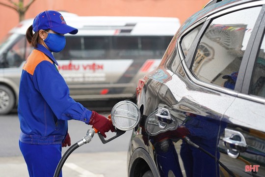 Thủ tướng Chính phủ yêu cầu tăng cường công tác quản lý, điều hành và bình ổn giá