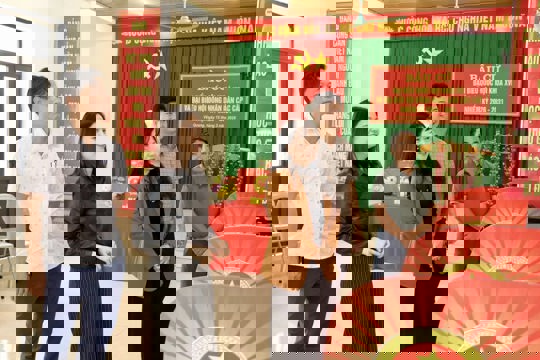 Xã Vũ Quang kiểm tra công tác chuẩn bị bầu cử tại các thôn