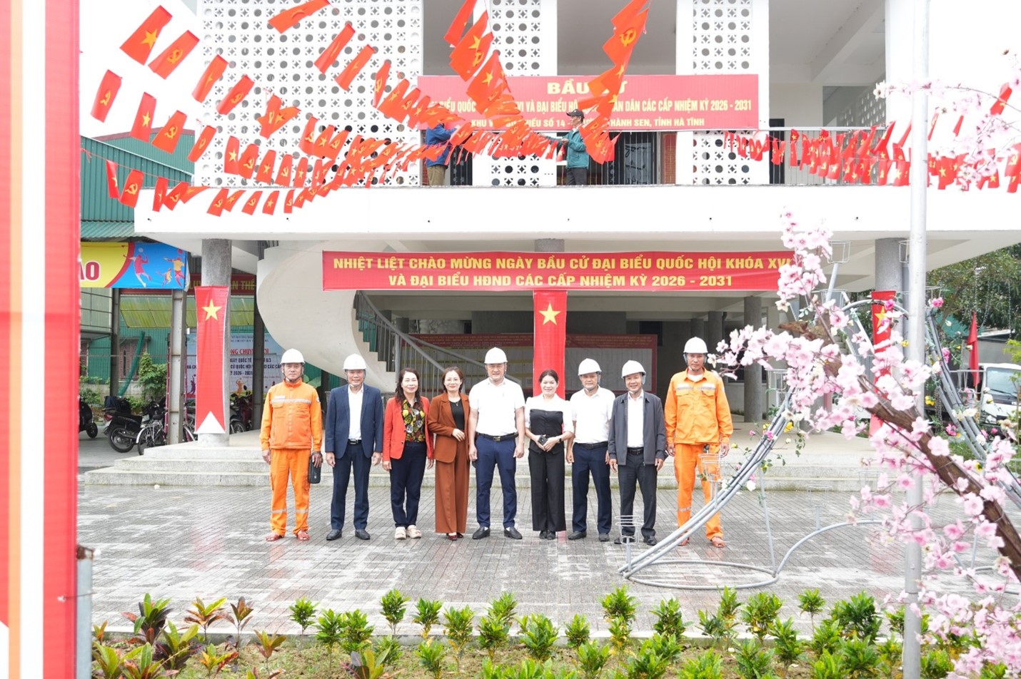 Công ty Điện lực Hà Tĩnh đảm bảo dòng điện thông suốt cho “Ngày hội non sông”