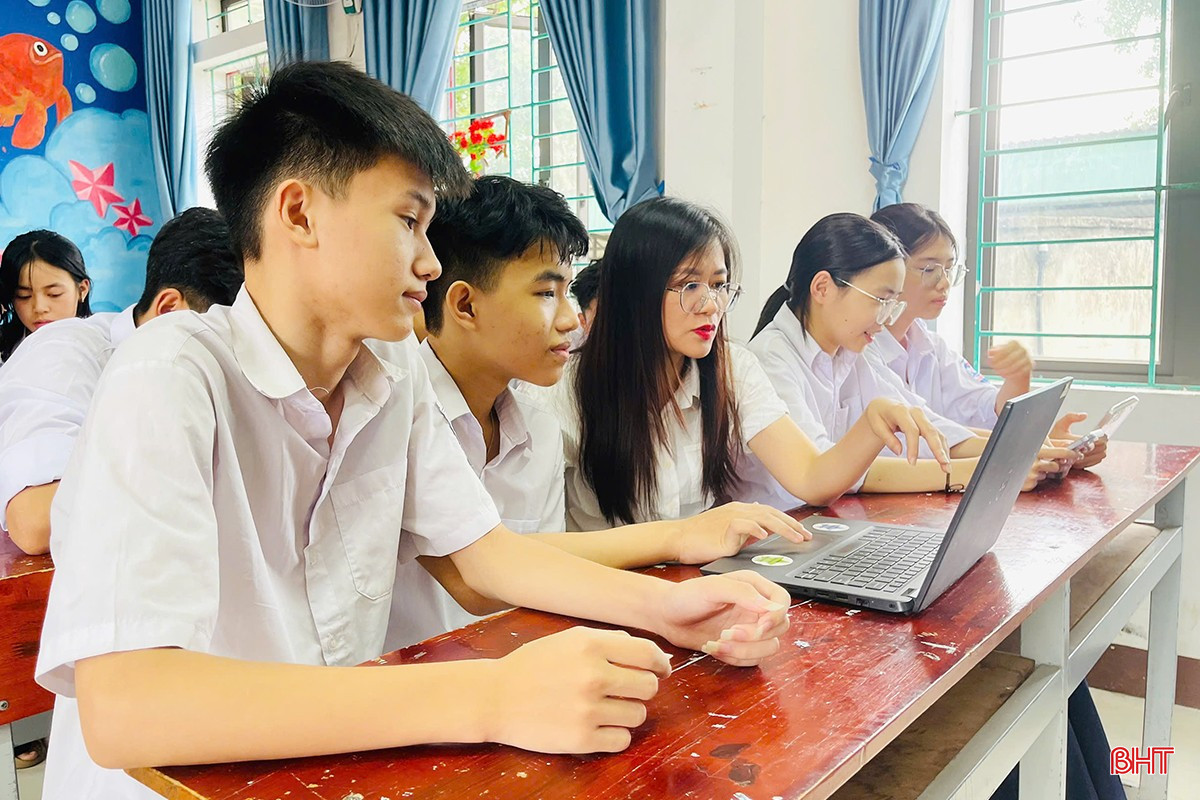  Hơn 67.000 học sinh Hà Tĩnh tựu trường