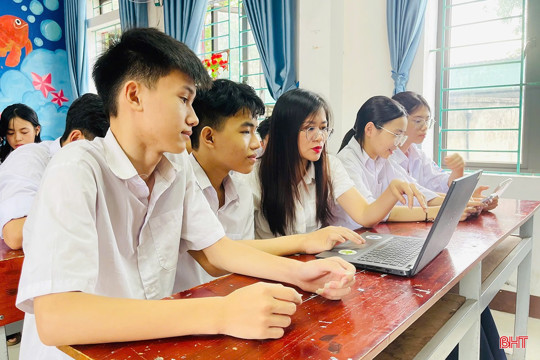  Hơn 67.000 học sinh Hà Tĩnh tựu trường