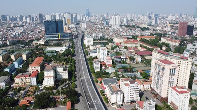Đẩy nhanh tiến độ sắp xếp, bố trí, xử lý nhà, đất tại cơ quan, tổ chức, đơn vị và tăng cường quản lý, sử dụng nhà, đất của doanh nghiệp nhà nước