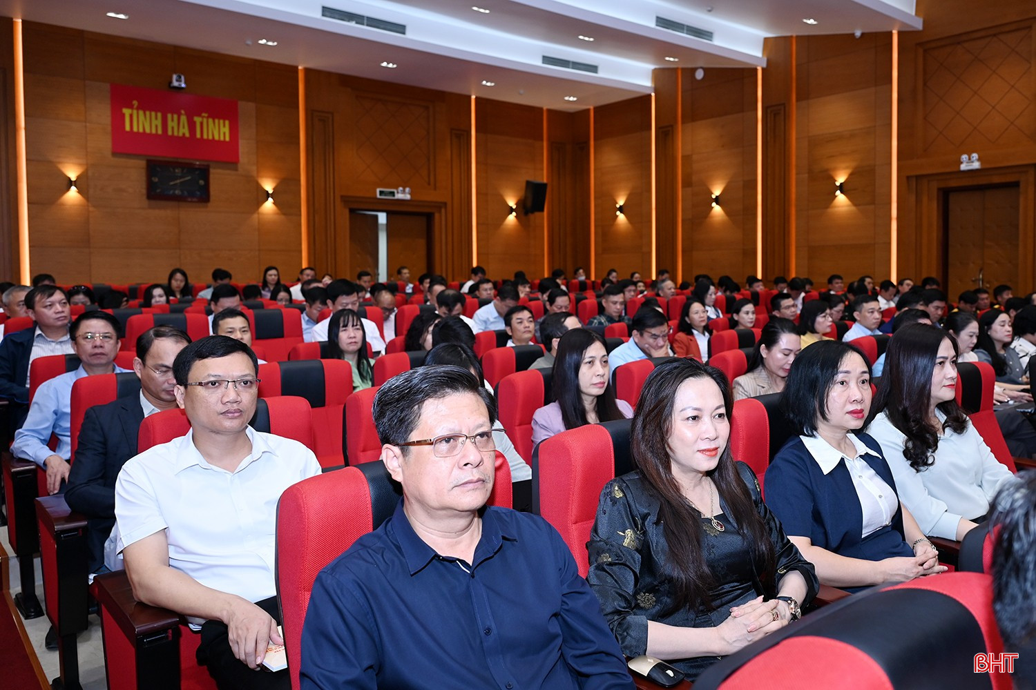 Description: bqbht_br_dsc-a1195.jpg