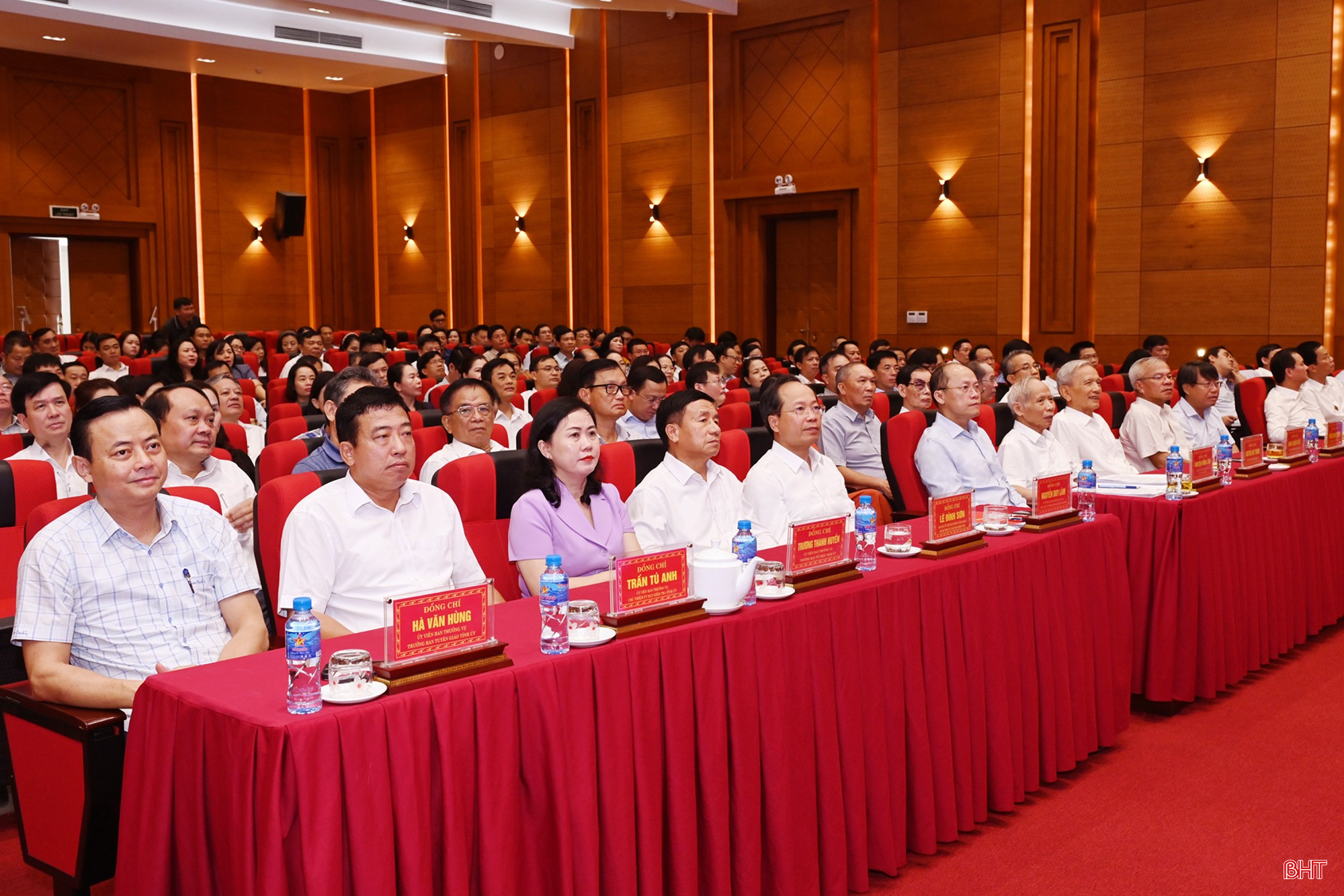 Toàn cảnh hội nghị tại điểm cầu Hà Tĩnh. bqbht_br_toan-canh.jpg