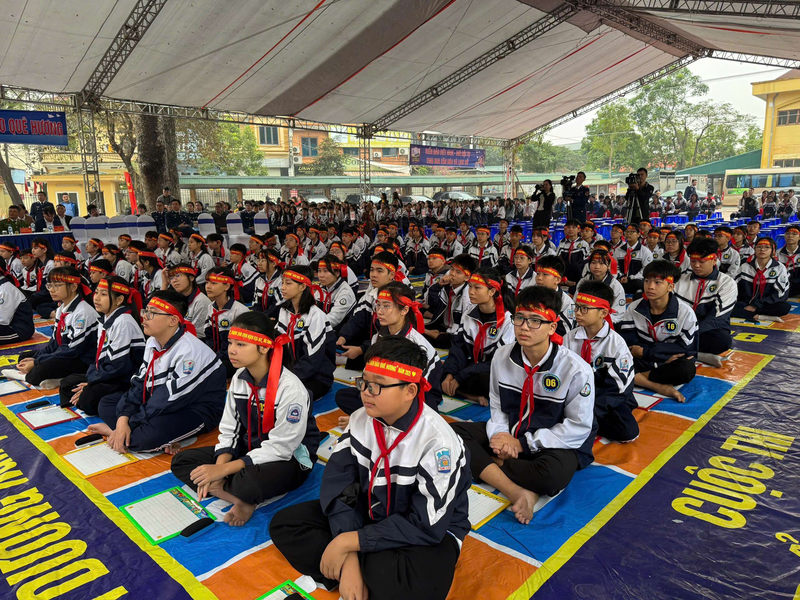 Bồi đắp tình yêu biển đảo cho thế hệ trẻ qua sân chơi “Em yêu biển, đảo quê hương”