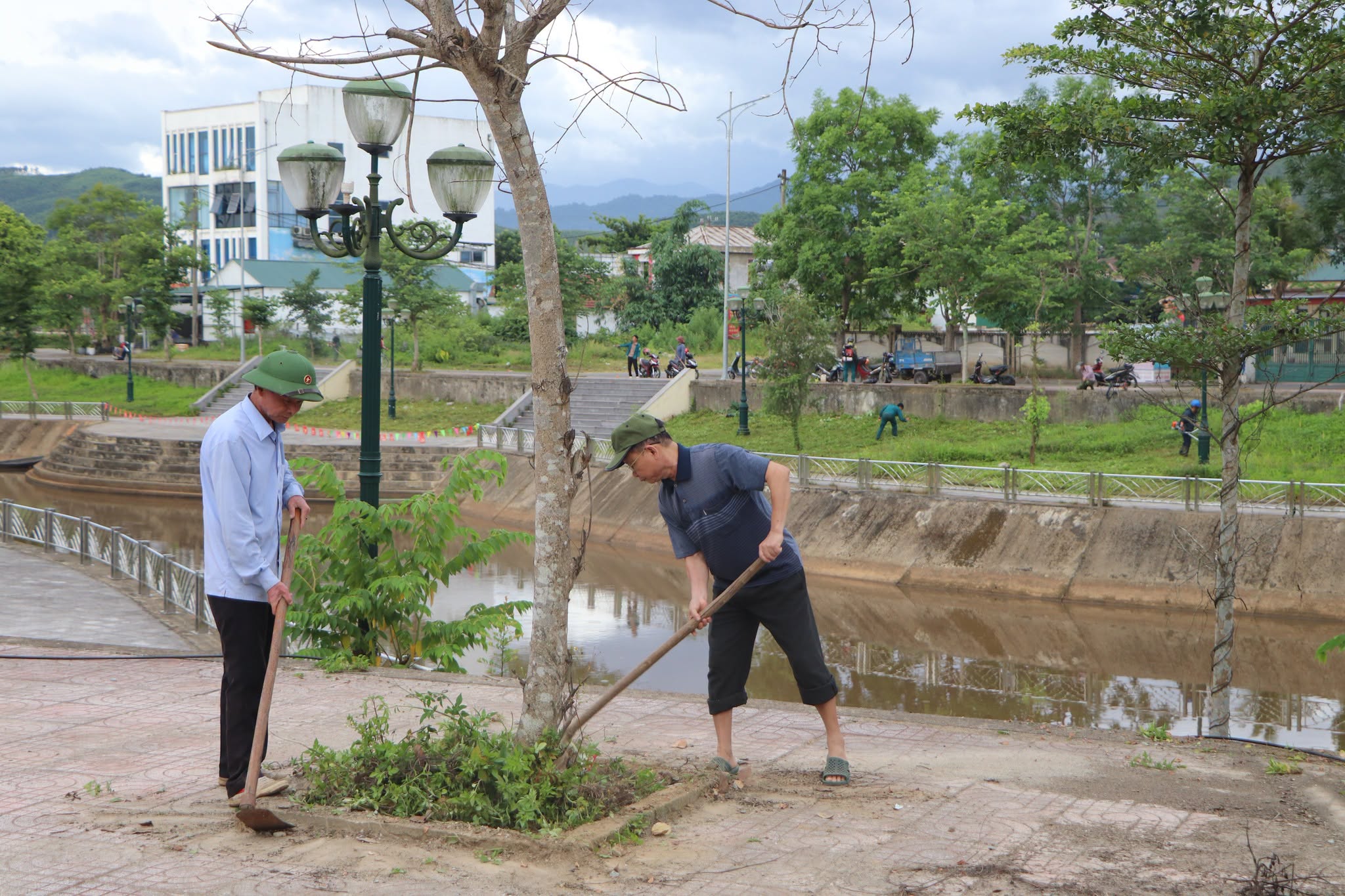 Xã Vũ Quang phát động phong trào toàn dân chung tay bảo vệ môi trường