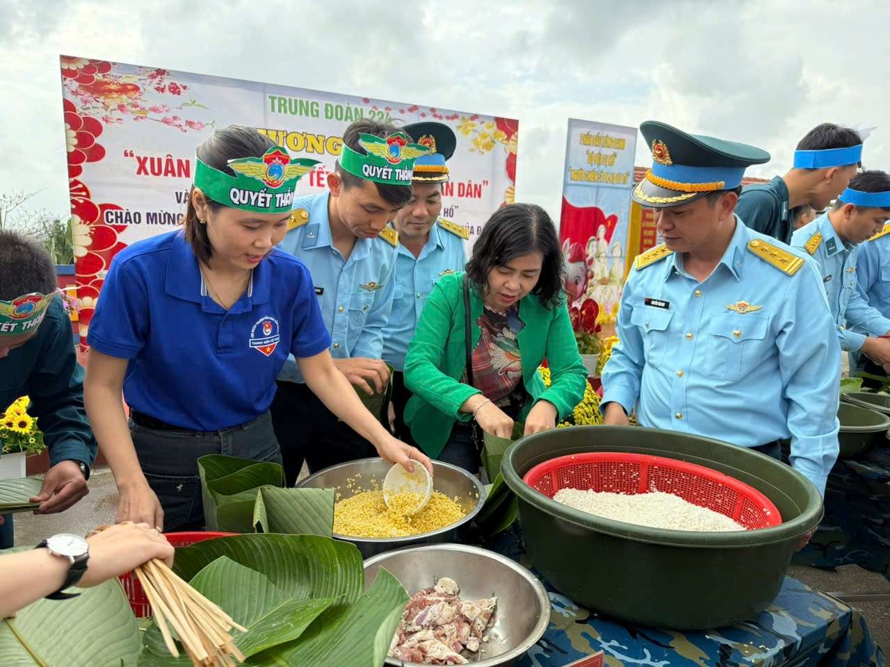 Sôi nổi “Xuân canh trời”, thắm đượm nghĩa tình quân – dân ở Trung đoàn 224