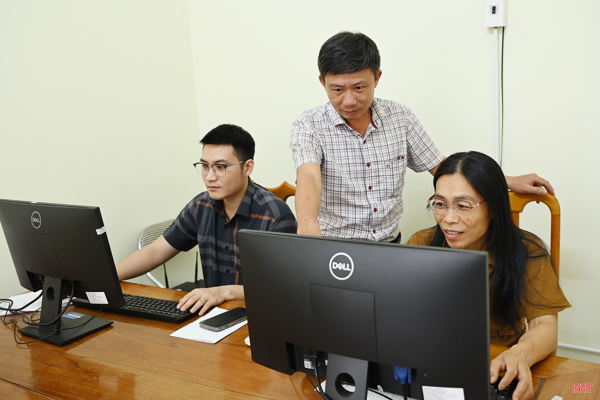 Đảng bộ Các cơ quan Đảng tỉnh đã thực hiện số hóa trên 80% hồ sơ lên hệ thống. bqbht_br_1-8787.jpg
