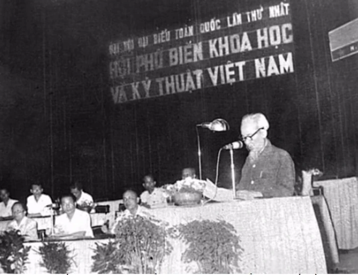 Tư tưởng Hồ Chí Minh – nền tảng cho phát triển khoa học công nghệ và chuyển đổi số