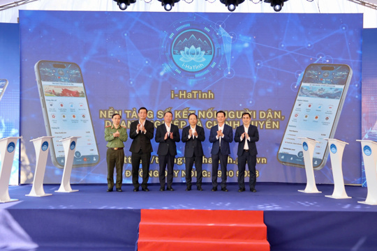 Lễ công bố vận hành thử nghiệm Ứng dụng công dân số Hà Tĩnh (iHaTinh) tích hợp nền tảng phản ánh hiện trường tỉnh Hà Tĩnh