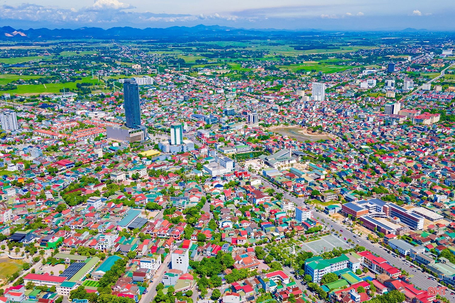 Hà Tĩnh tăng cường quản lý quy hoạch, phát triển đô thị và hạ tầng kỹ thuật đáp ứng yêu cầu tổ chức chính quyền địa phương hai cấp