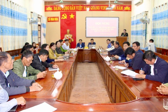 Đại biểu HĐND xã Mai Hoa lắng nghe, tiếp thu ý kiến cử tri khu vực Đức Giang (cũ)