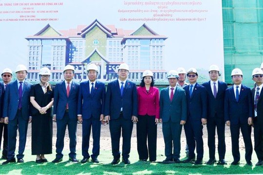 Bí thư Tỉnh ủy Hà Tĩnh tham gia đoàn công tác Chính phủ thăm các công trình, dự án hợp tác hữu nghị Việt - Lào