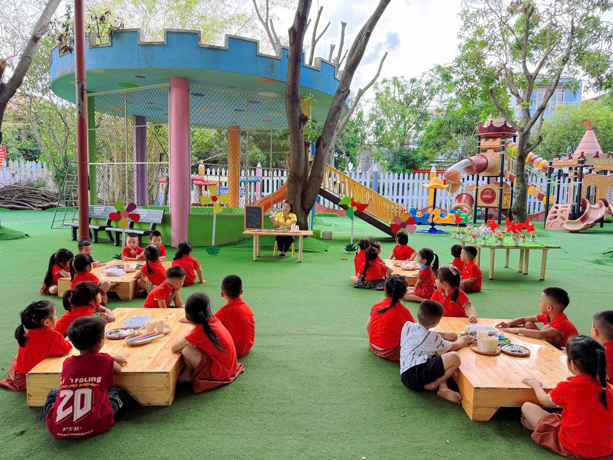 Triển khai đồng bộ các nhiệm vụ chuẩn bị năm học 2026–2027 và thực hiện đột phá phát triển giáo dục tại Hà Tĩnh