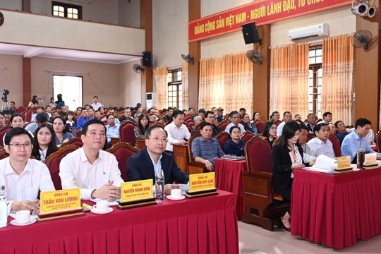 Nỗ lực thực hiện tốt trách nhiệm của người đại biểu dân cử 