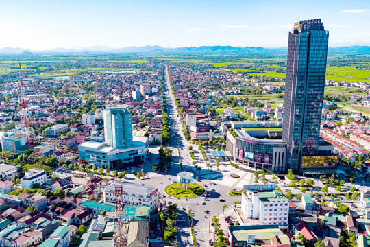 Phát động đợt thi đua đặc biệt chào mừng 195 năm thành lập, 35 năm tái lập tỉnh Hà Tĩnh