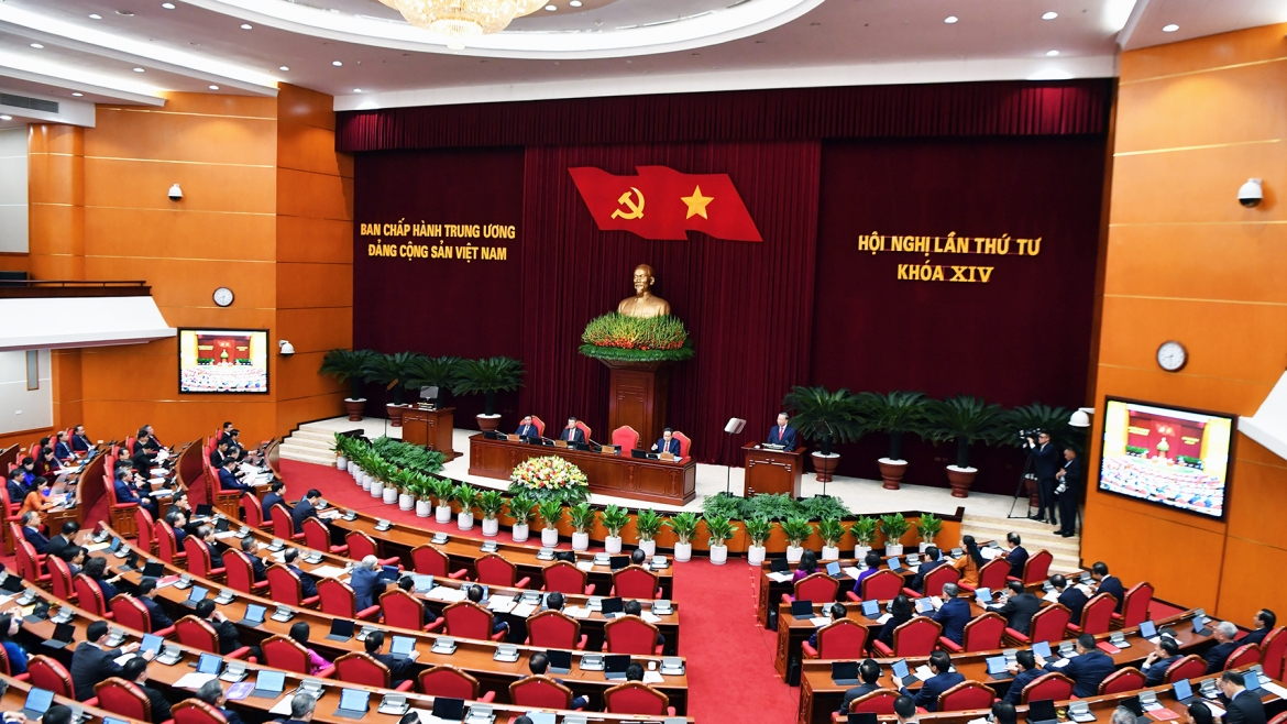 Không chỉ tìm người giỏi, mà phải để người giỏi làm được việc lớn