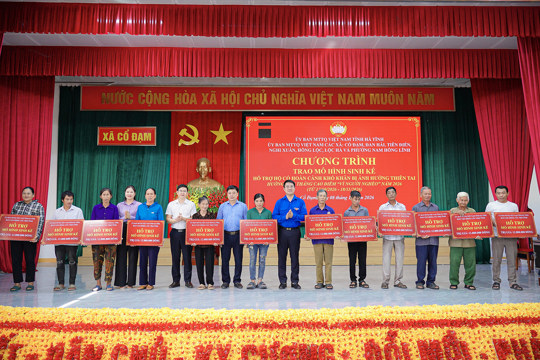 Cổ Đạm trao sinh kế, khởi công nhà nhân ái hưởng ứng Tháng cao điểm “Vì người nghèo”