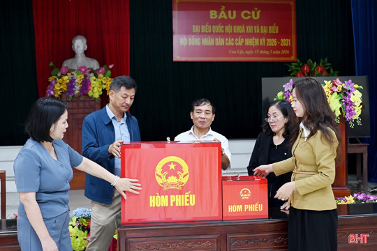 Sẵn sàng hòm phiếu phụ, bảo đảm quyền bầu cử cho mọi cử tri 