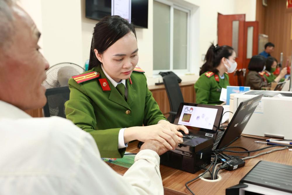 Không để gián đoạn giải quyết thủ tục hành chính sau Tết