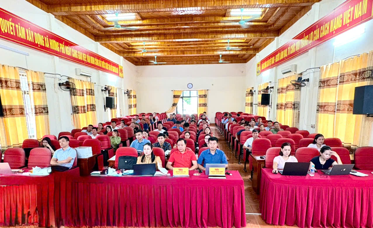 Hương Phố tập huấn rà soát hộ nghèo, hộ cận nghèo năm 2026