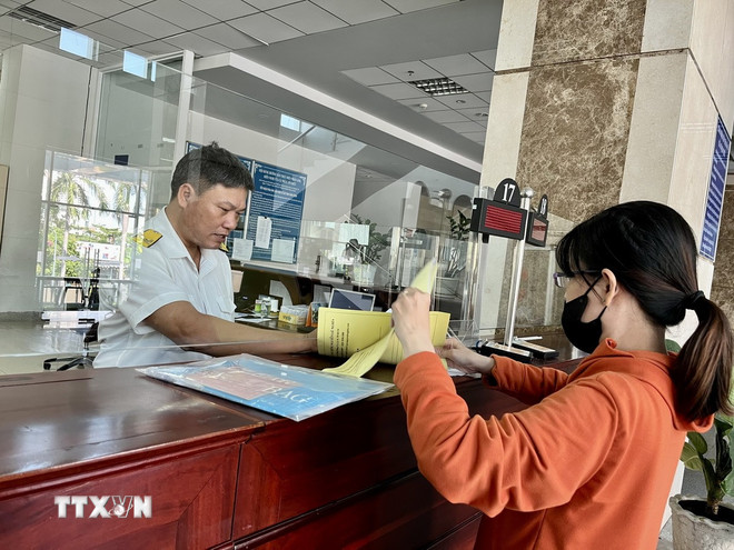 Hà Tĩnh: Gần 100% hồ sơ thủ tục hành chính được nộp trực tuyến trong tháng 2/2026