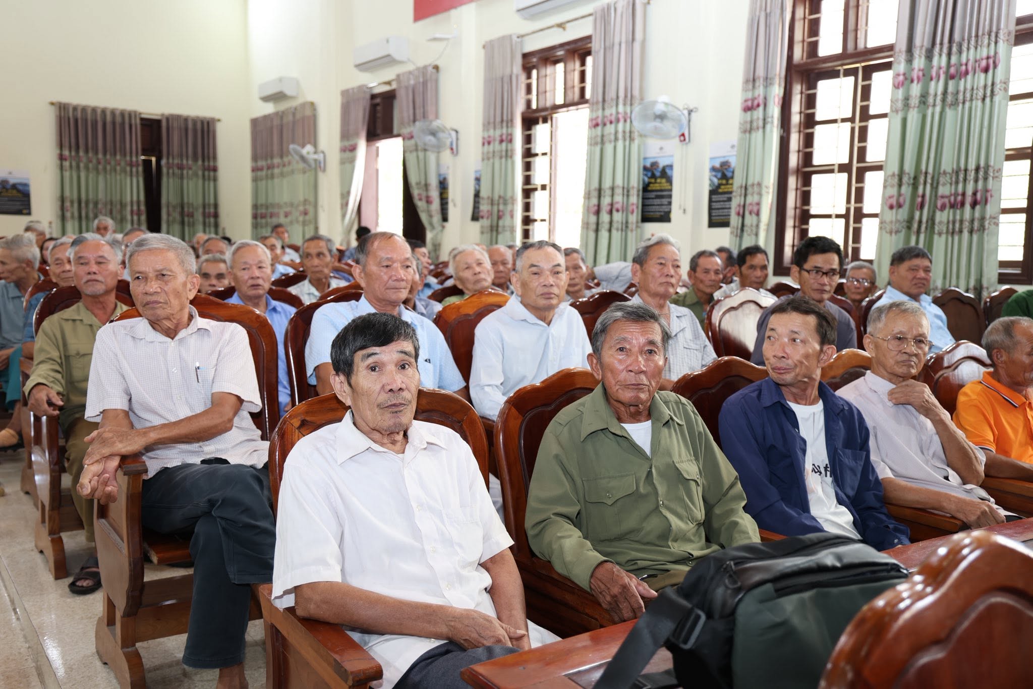 Xã Yên Hòa phổ biến các chế độ, chính sách đối với người có công