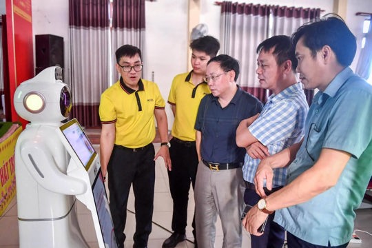 Xã Đan Hải tập huấn ứng dụng AI trong quản lý, điều hành