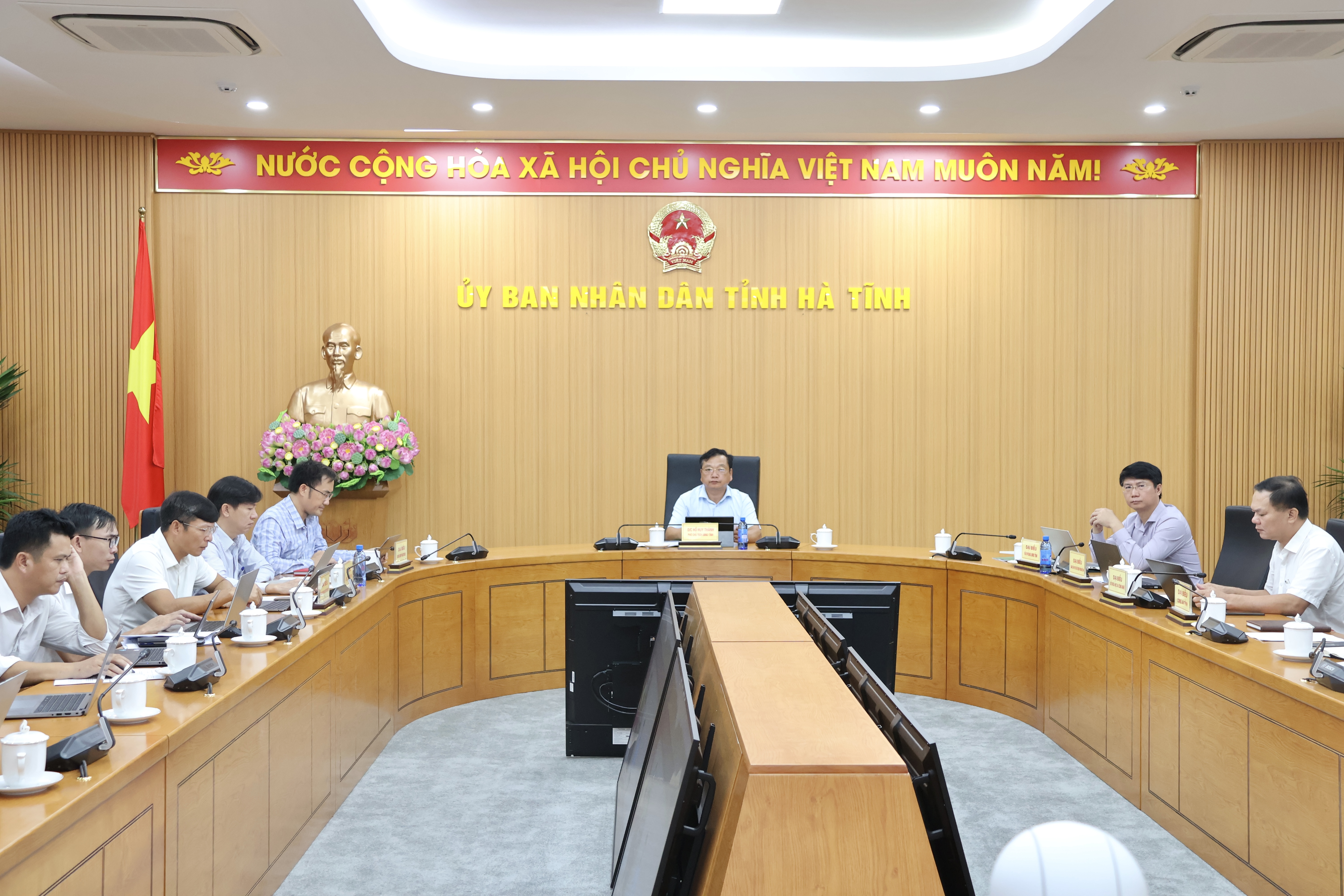 Tiếp tục kiểm soát chặt tàu cá, quyết liệt chống khai thác IUU