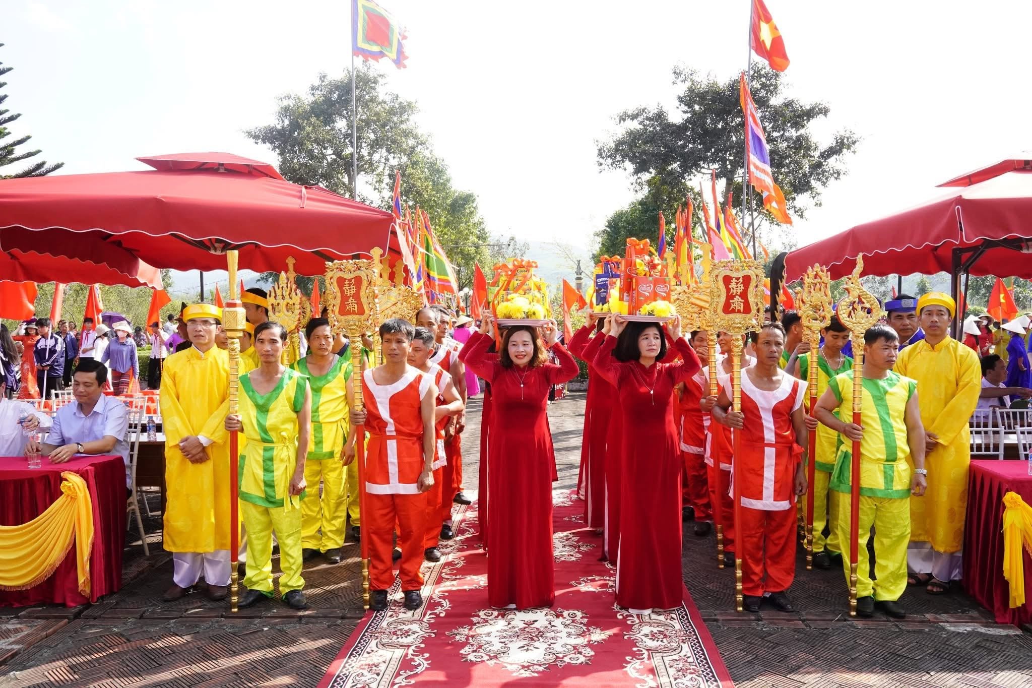 Lễ hội Hải Thượng Lãn Ông