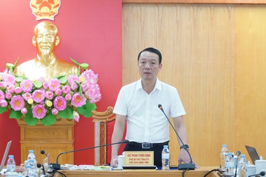 Chủ tịch UBND tỉnh yêu cầu tập trung cao độ thực hiện các nhiệm vụ,  mục tiêu, chỉ tiêu phát triển kinh tế - xã hội năm 2026 