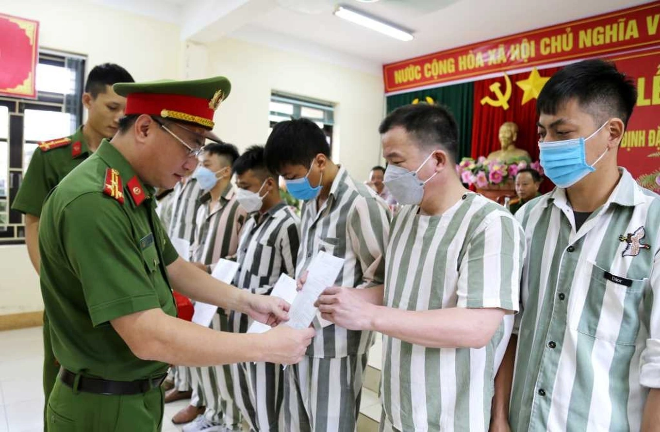 Gần 10.000 phạm nhân được Chủ tịch nước đặc xá