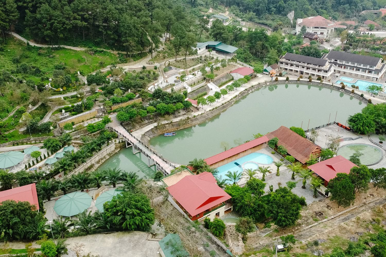 Khu du lịch sinh thái Hải Thượng Lãn Ông – nét bình yên giữa miền quê sơn cước Hà Tĩnh