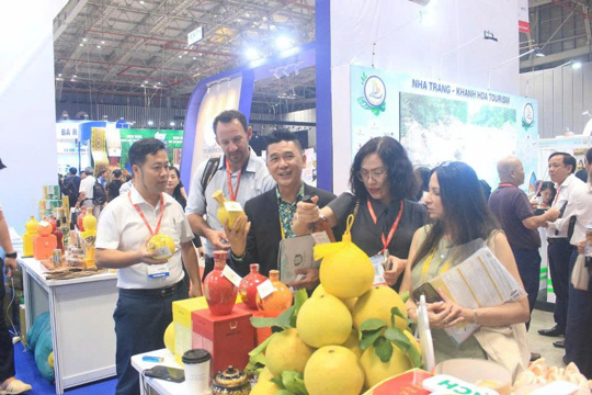 Mời doanh nghiệp tham gia các sự kiện xúc tiến thương mại, mở rộng cơ hội kết nối thị trường trong nước và quốc tế