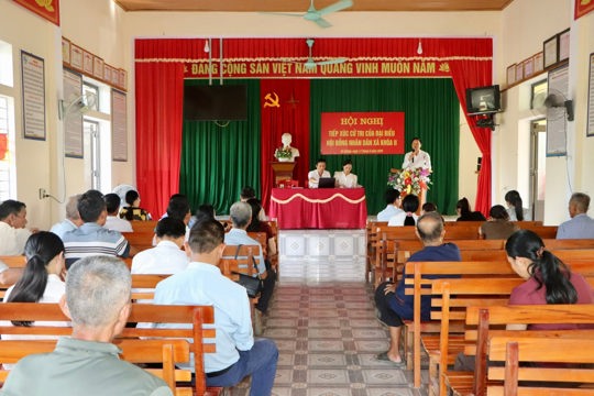 HĐND xã Vũ Quang tiếp xúc cử tri trước kỳ họp giữa năm 2026