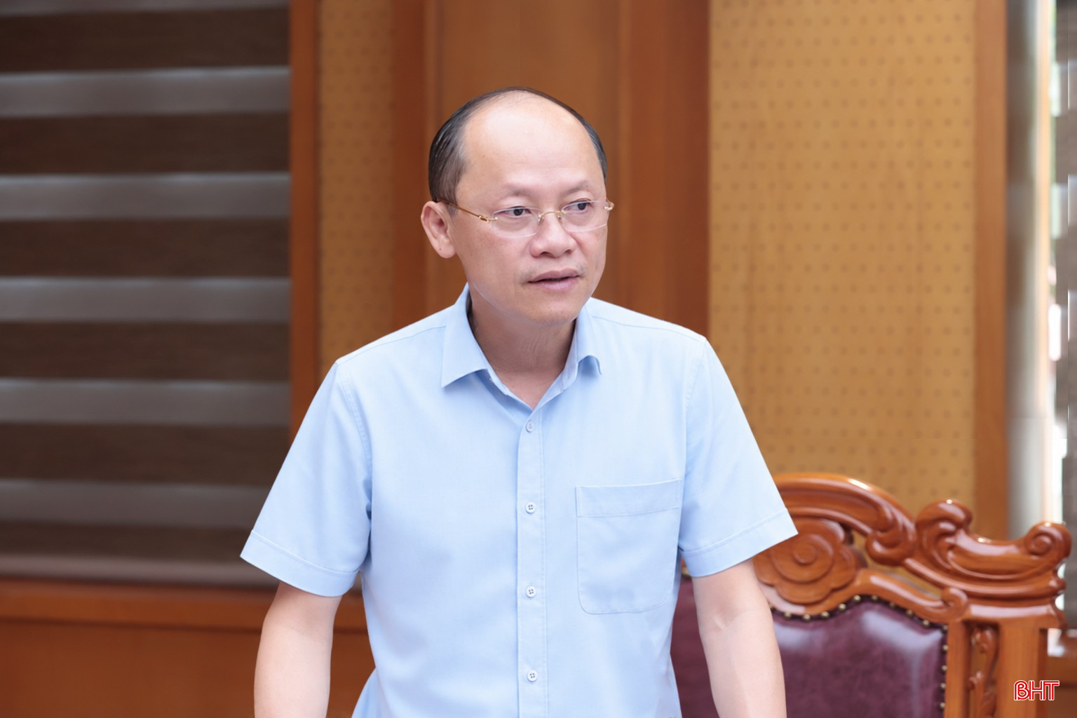 Đồng chí Nguyễn Hồng Lĩnh - Phó Bí thư Thường trực Tỉnh ủy, Chủ tịch HĐND tỉnh đề nghị Đảng ủy UBND tỉnh và các sở, ngành liên quan làm rõ thêm một số nội dung trong đề án. bqbht_br_pho-bt-nguyen-hong-linh.jpg