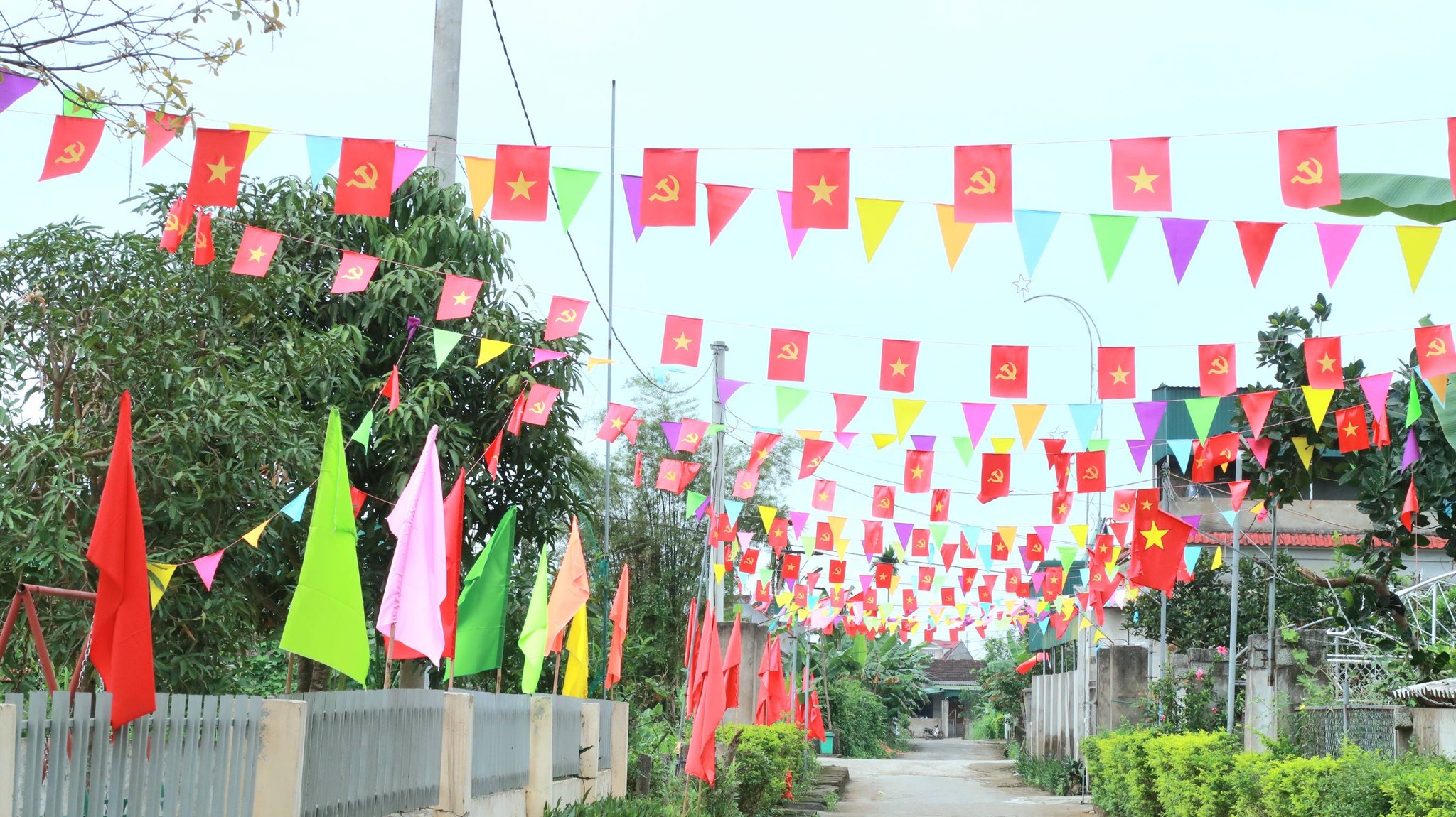 Lập danh sách cử tri – Bảo đảm quyền bầu cử của công dân trong ngày hội toàn dân