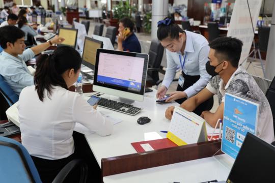 Gắn cải cách hành chính với tinh gọn tổ chức bộ máy, lấy người dân làm trung tâm phục vụ