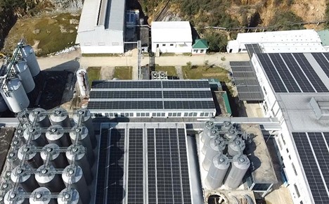 Ngành điện Hà Tĩnh đẩy mạnh hỗ trợ người dân, doanh nghiệp phát triển điện mặt trời tự sản xuất, tự tiêu thụ