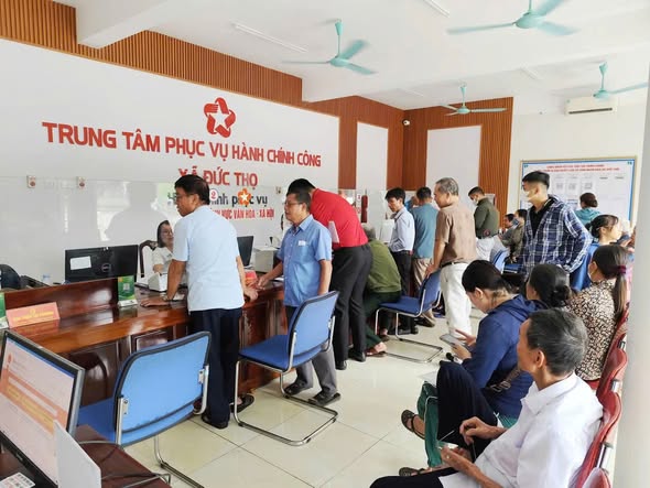Hà Tĩnh thúc đẩy thực hiện thủ tục hành chính và dịch vụ công trực tuyến liên thông, đồng bộ, không gián đoạn