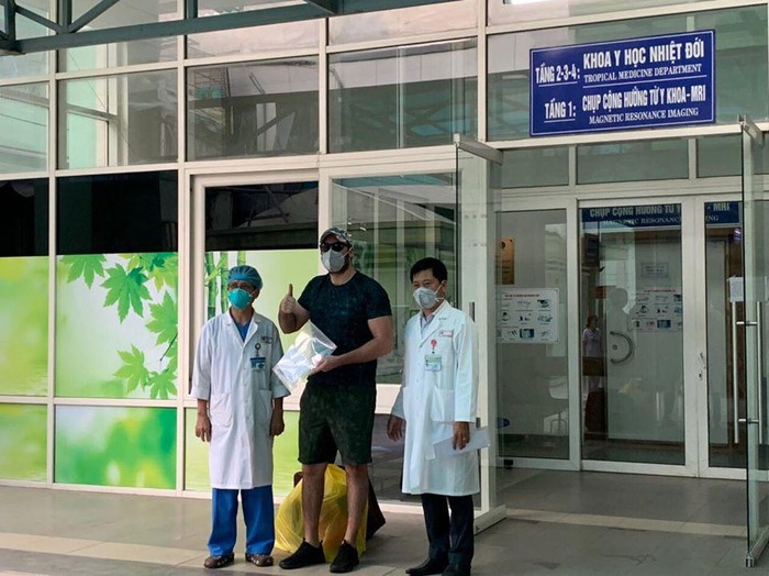Thêm 5 bệnh nhân mắc COVID-19 khỏi bệnh, Việt Nam đã có 90 ca khỏi