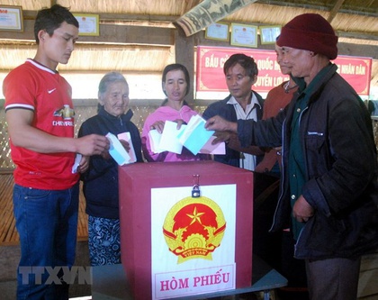Chỉ thị của Bộ Chính trị về lãnh đạo cuộc bầu cử đại biểu Quốc hội và HĐND