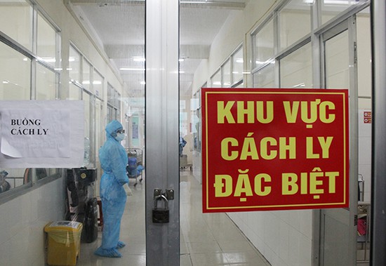 Chiều 27/11, bé gái 1 tuổi cùng 7 người khác mắc Covid-19