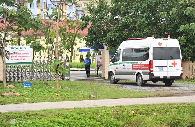 Phong tỏa Bệnh viện bệnh Nhiệt đới Trung ương