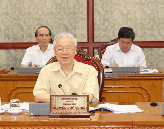 Bộ Chính trị đồng ý hỗ trợ người lao động và người sử dụng lao động ảnh hưởng Covid-19