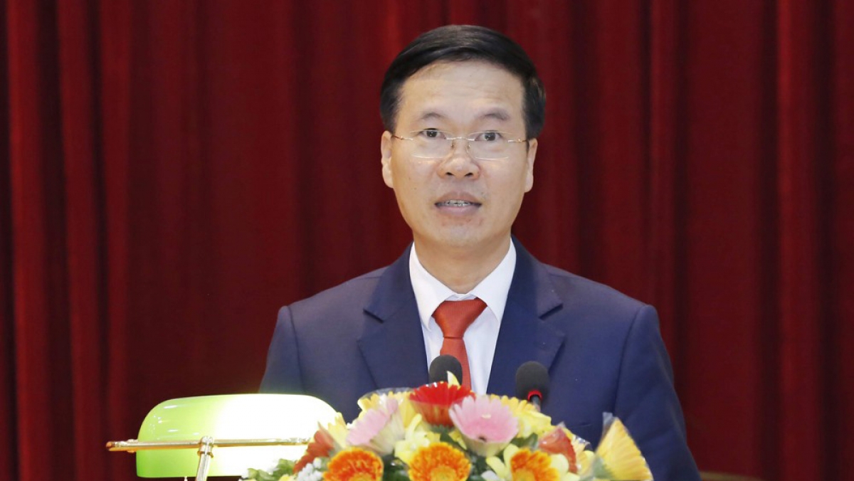 Từ nay đến năm 2025, mỗi năm cử khoảng 400 cán bộ đi nước ngoài bồi dưỡng